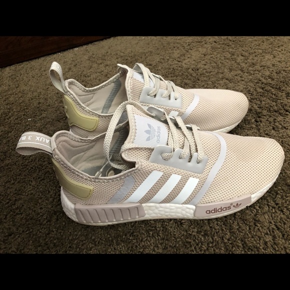 adidas Shoes - Adidas boost